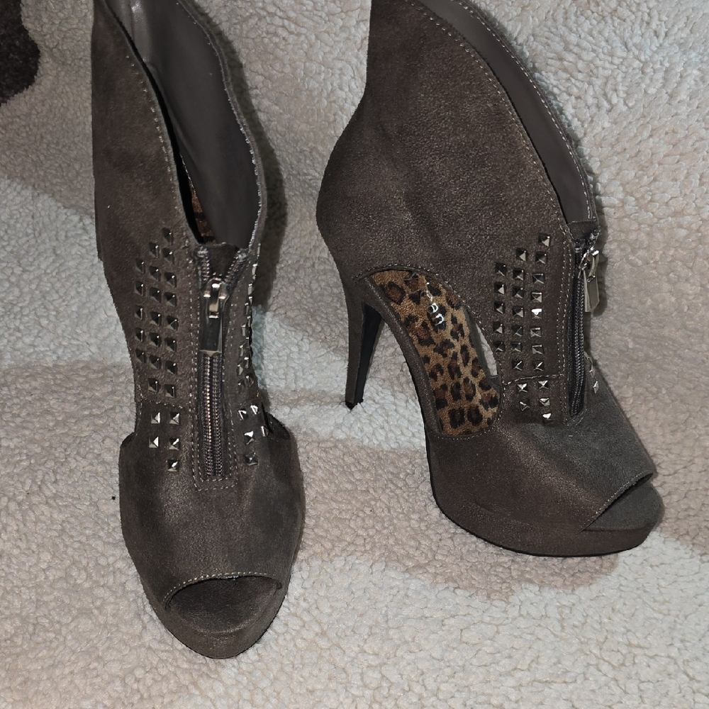 Cathy Jean Charcoal Studded Peep-Toe Heels - Picture 2 of 12